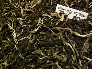 Gr&uuml;ntee China Jade Schnee
